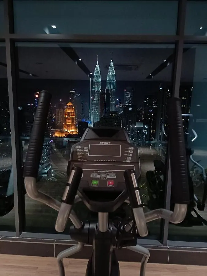 Cl16A Muji Style Balcony Infinity Pool Klcc View Apartman Kuala Lumpur