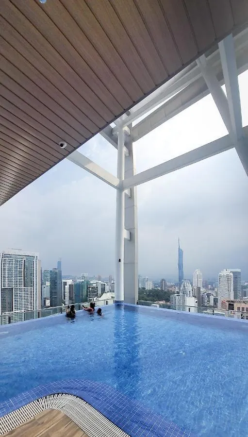 Cl16A Muji Style Balcony Infinity Pool Klcc View Apartman Kuala Lumpur